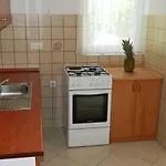 Lucija Jurkovic Малинска